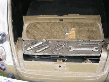 Jowett Javelin tools