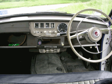 Hillman Californian dash