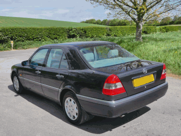 Mercedes C180