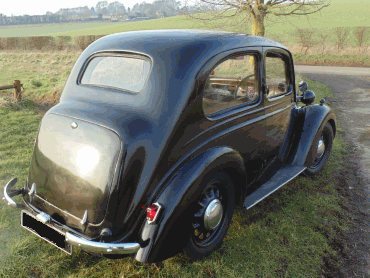 Austin 8 Saloon