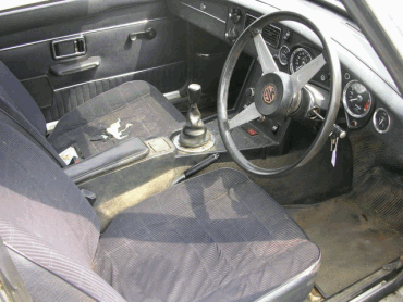 MGB&nbsp;GT&nbsp;V8 inside