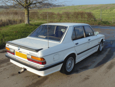 BMW&nbsp;525e